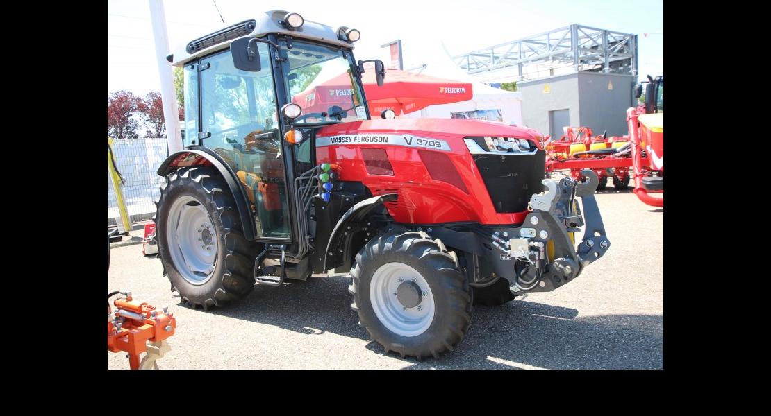 MF 3700